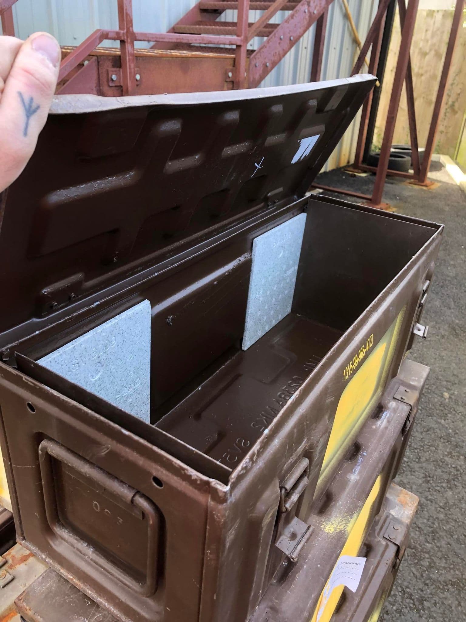 British Military 105mm Large Ammo Box - Image 5
