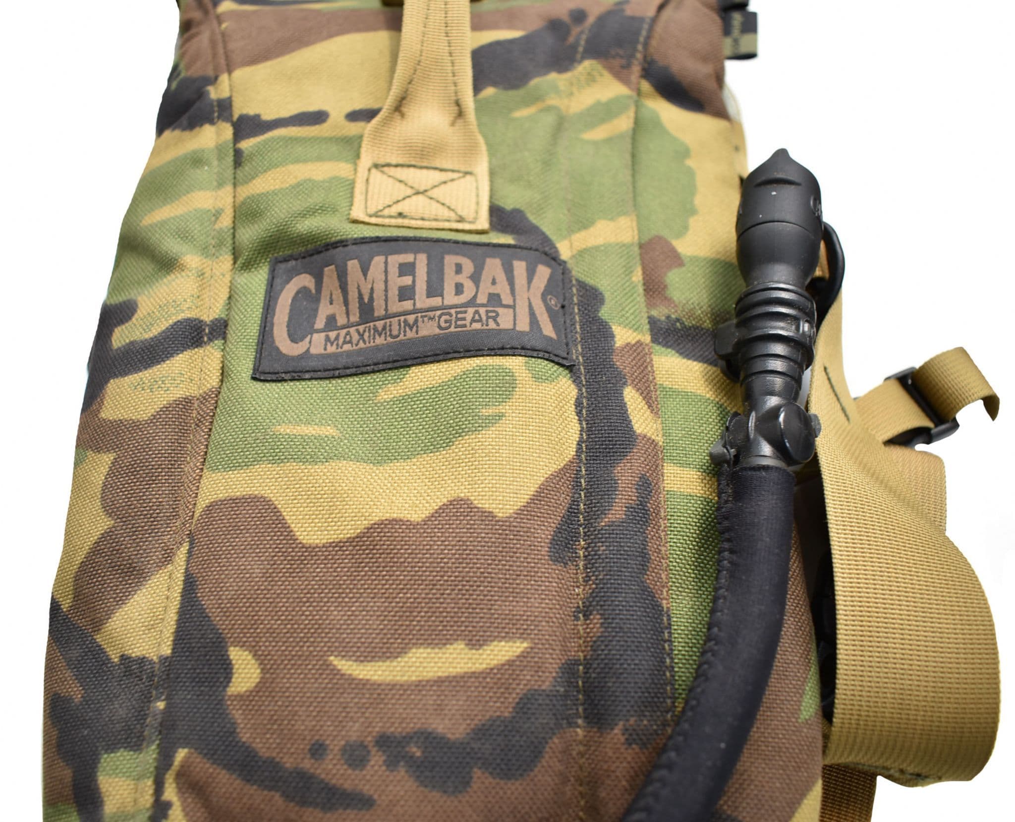 British Military DPM Camo CamelBak Hydration System With Front Handle - Image 3