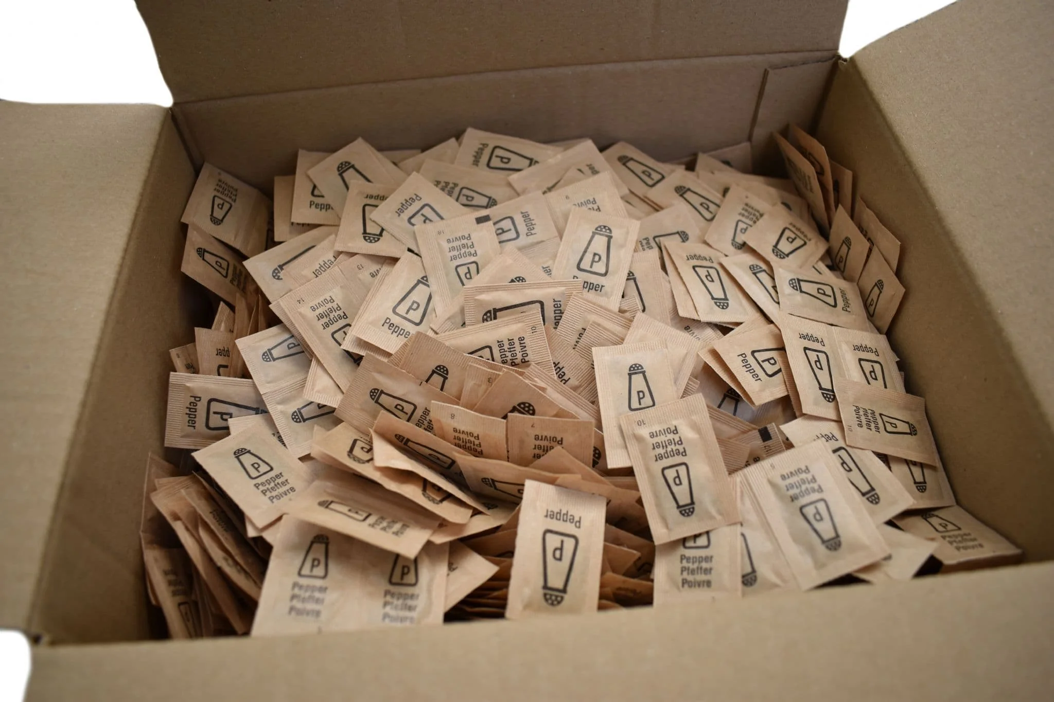 Bulk Buy - British Military Rations Pepper Sachets - 2000 Approx. - Image 3
