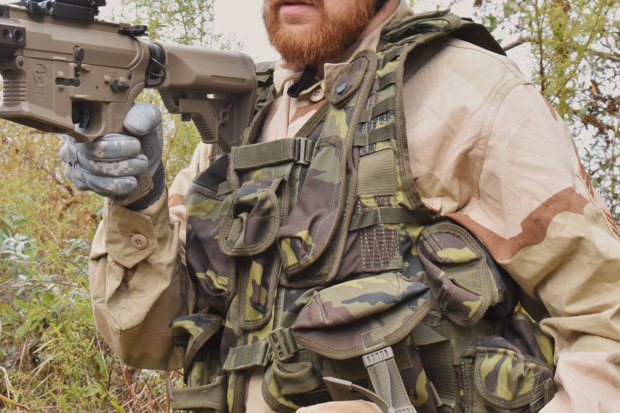 Czech  Tactical DPM Vest - Image 13