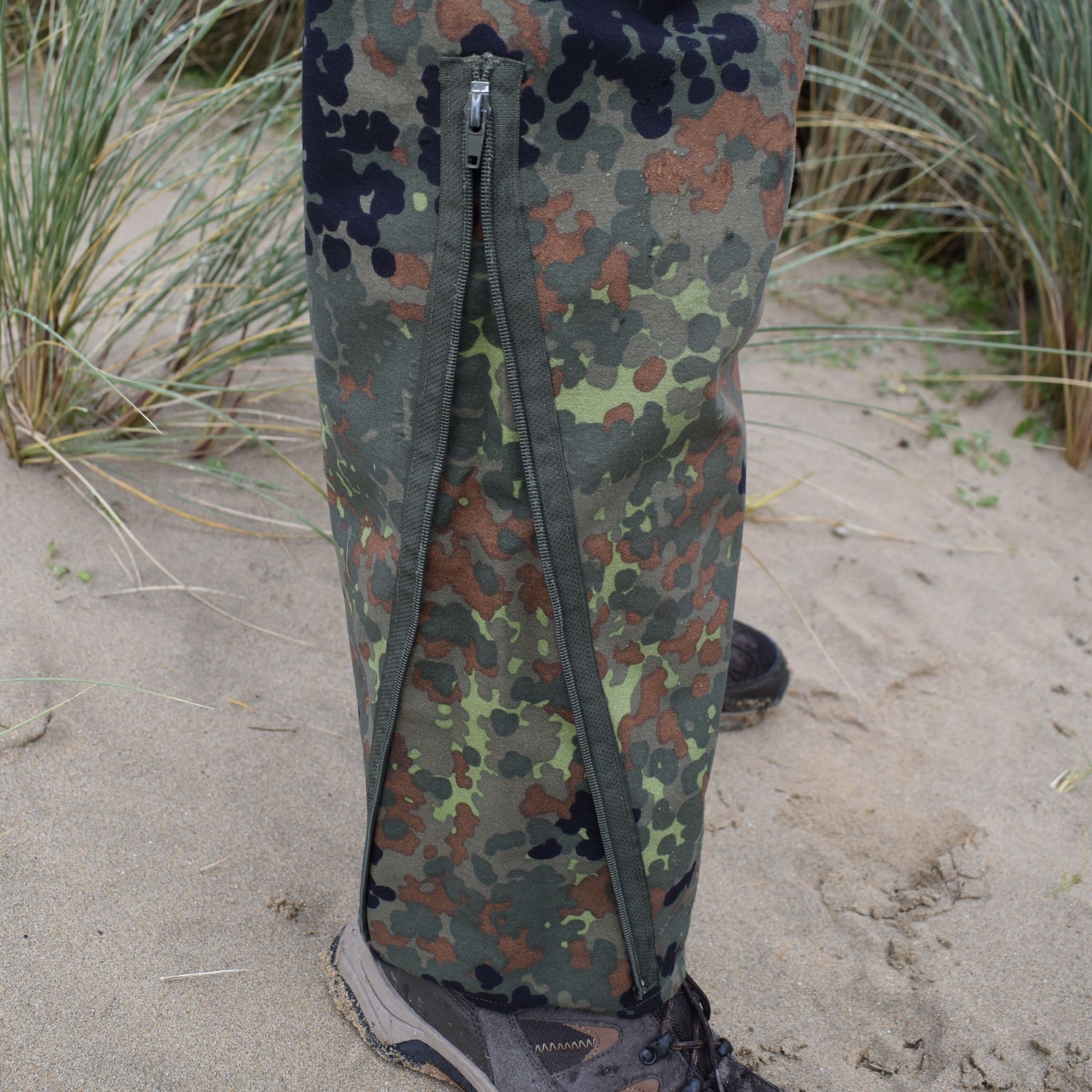 German Flecktarn Camo Gore-Tex Bib & Brace Trousers - Image 9