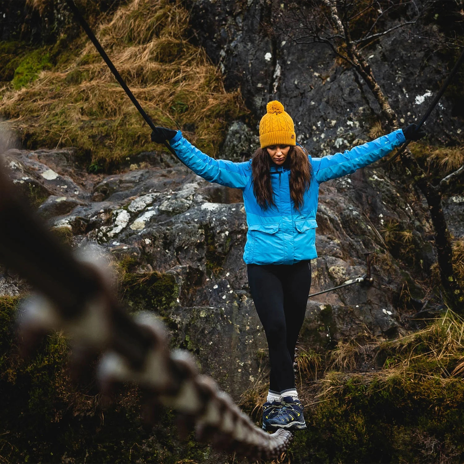 Highlander Beira Lined Bobble Hat - Image 10