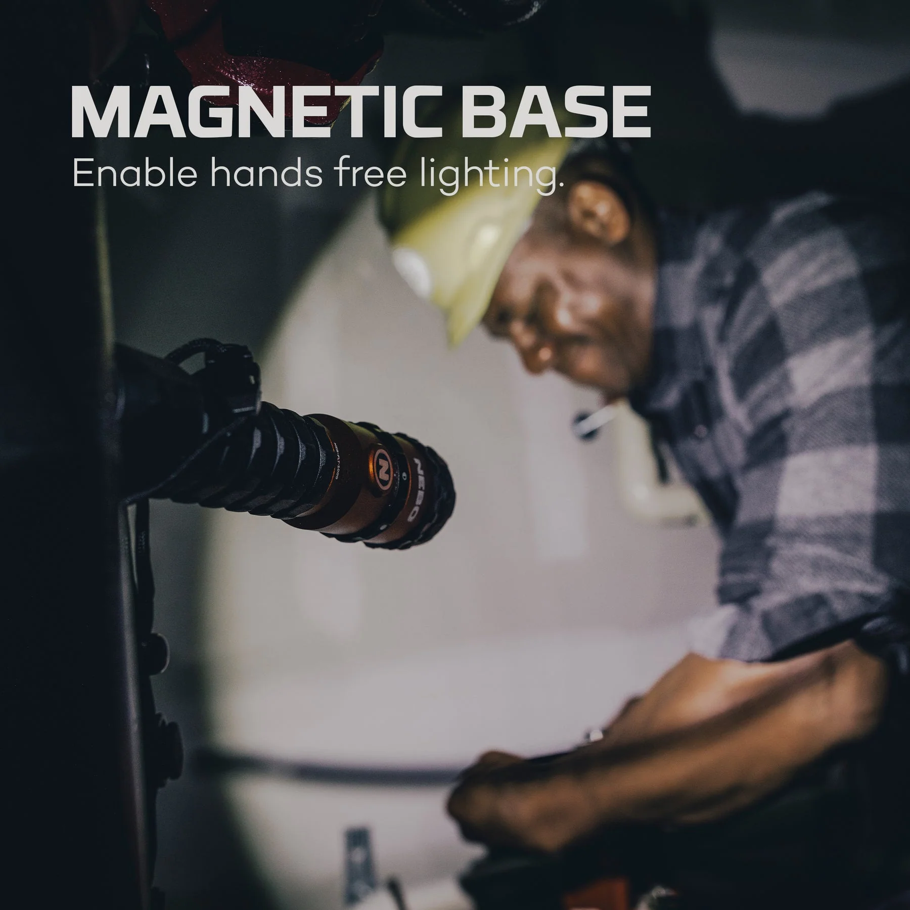 Nebo Master Series FL750 High Performance Lumen Flashlight - Image 5