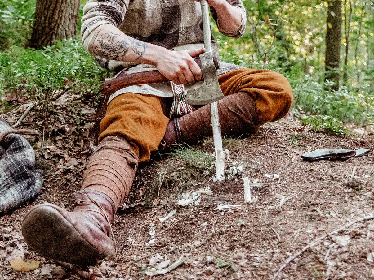 Njord Vidar Viking Medium Damascus Axe - Image 9