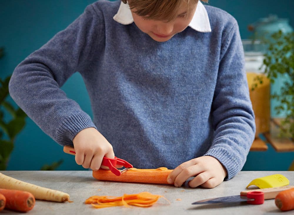 Opinel Le Petit Chef Peeler - Image 5