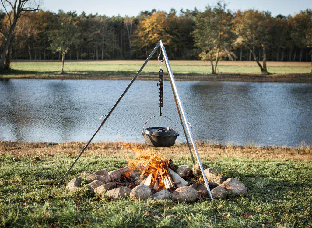 Petromax 5.5L Cast Iron Dutch Oven - Image 3
