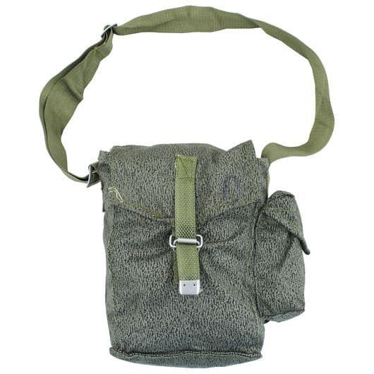Polish MC-1 Gas Mask & Bag - Image 2
