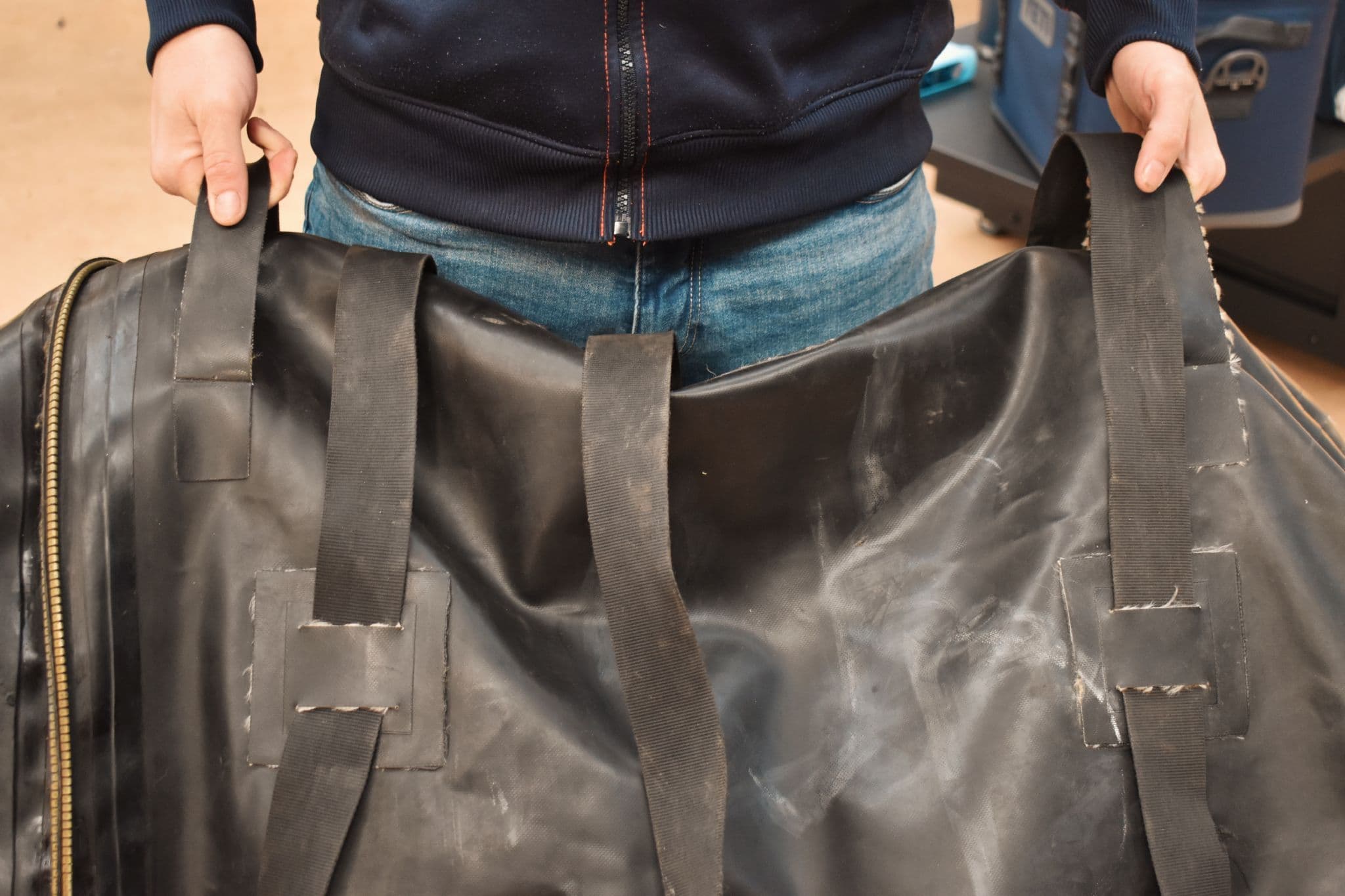 Special Forces/SBS Submersible Zipped Dry Bag - 300L - Image 9