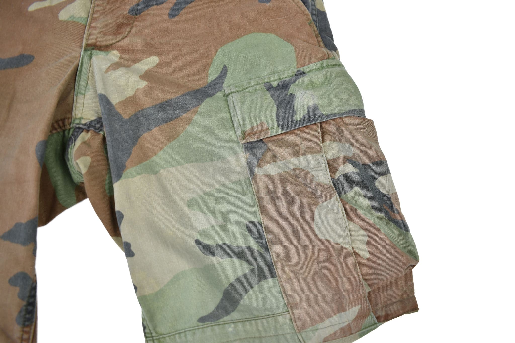 US Military Surplus Woodland Camo Shorts - Image 3